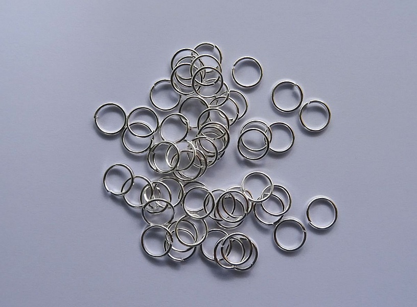 Anneaux argent&eacute;s 7 mm x 50 