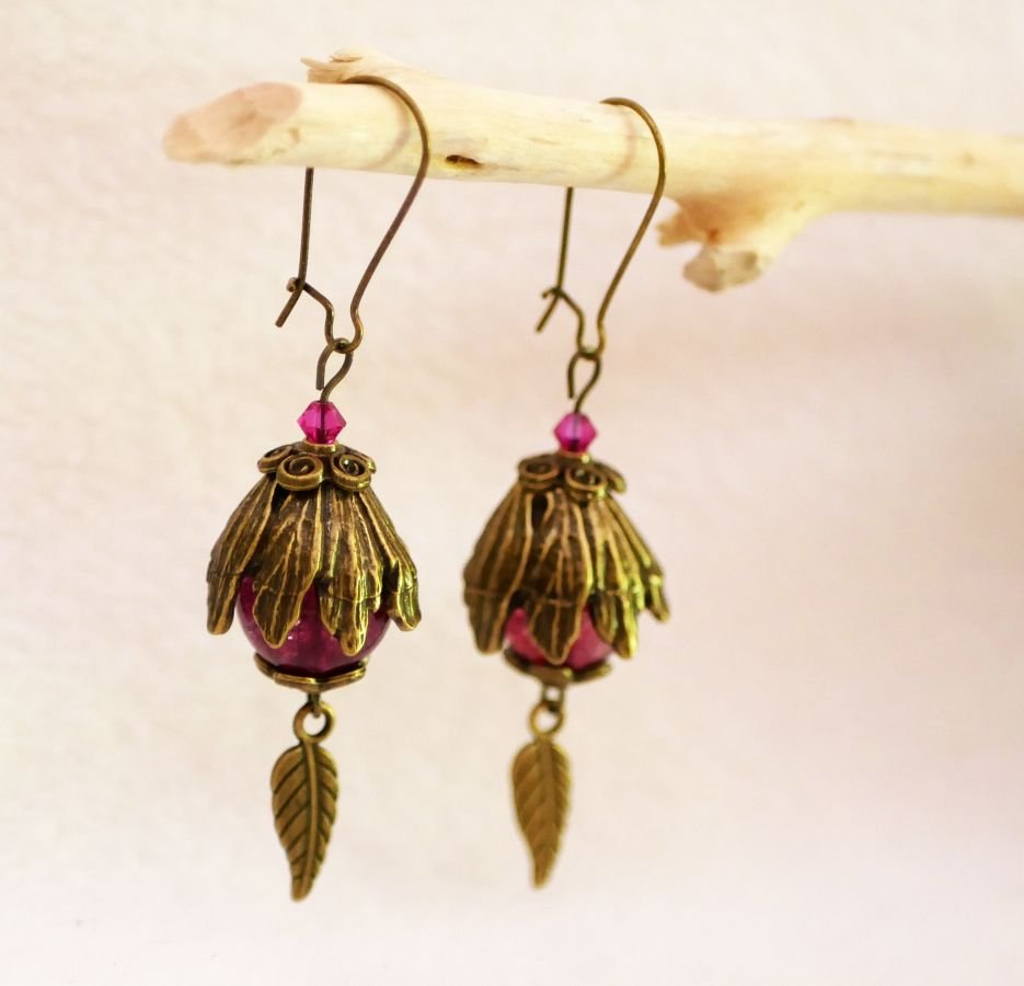 Fuchsiakvarts bohemiska örhängen