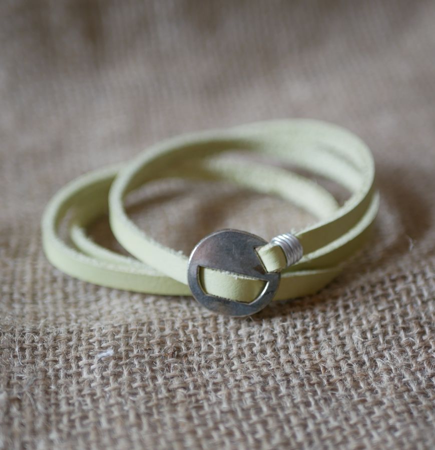 Läderarmband Anisgrönt, justerbart trippelarmband