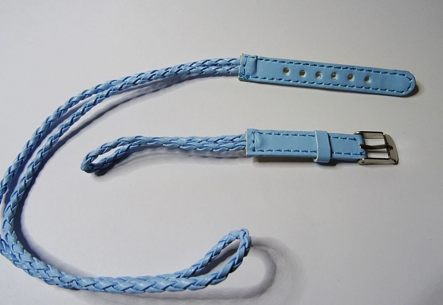 Bracelet montre tress&eacute; ciel