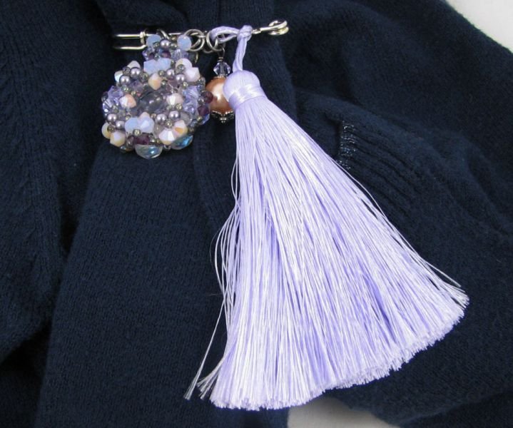 Andros Lila Pompon Brosch