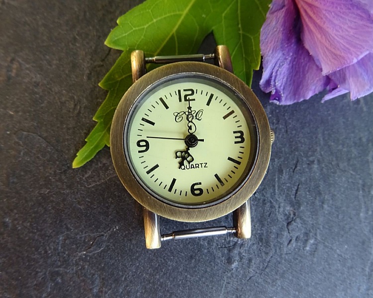 Cadran bronze &agrave; ressorts