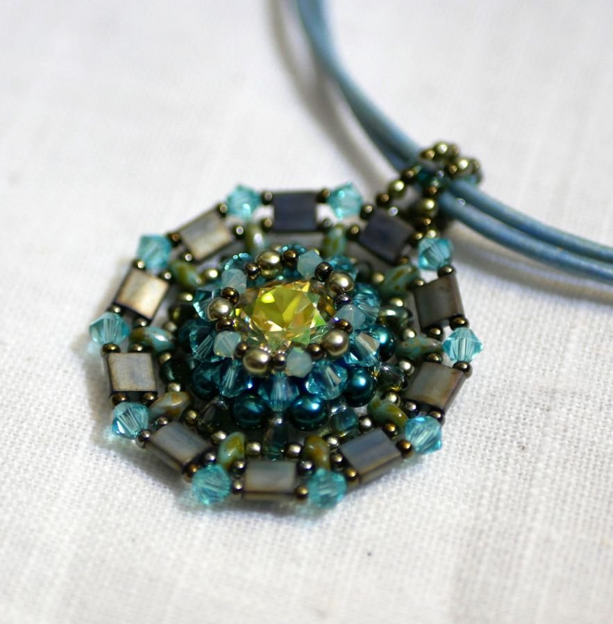 Halsband Twina Turquoise grönt