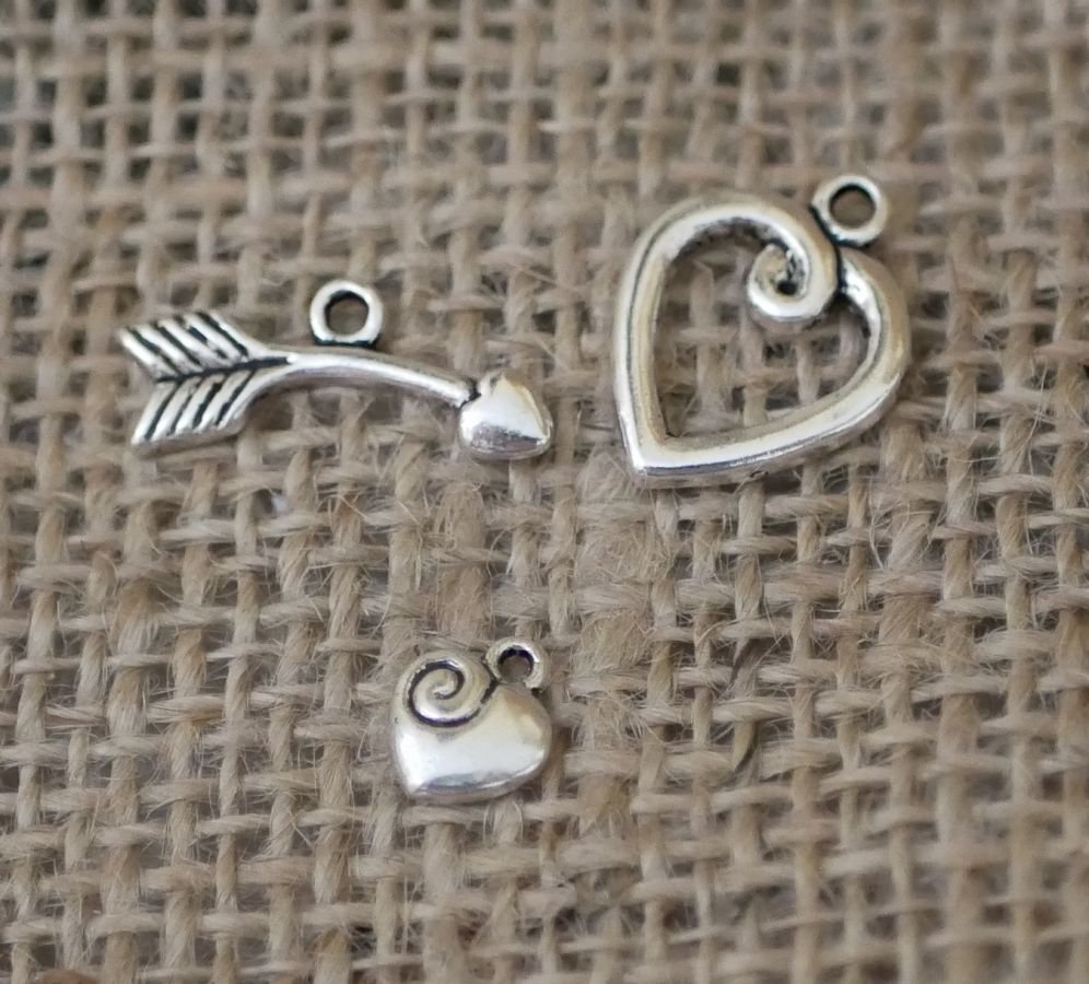 Silver T-lås Hjärta, pil och charm