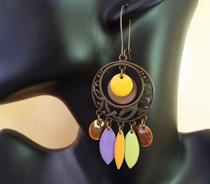 L&aring;nga bohemiska paljett&ouml;rh&auml;ngen