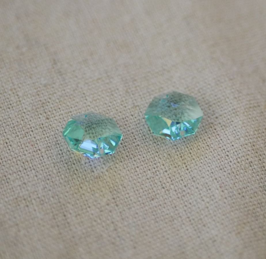 Oktagon Swarovski kristall 14mm CRYSTAL BLUE AB