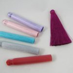 7 cm pompom i rayon, valfri färg.