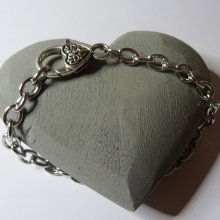 Armband silverpläterad kedja stort hjärta lås 20 cm